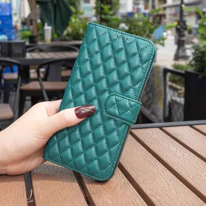 For iPhone 17 Pro Diamond Lattice Wallet Flip Leather Phone Case(Green)