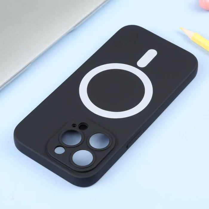 For iPhone 16 Pro Liquid Silicone Magsafe Phone Case(Black)