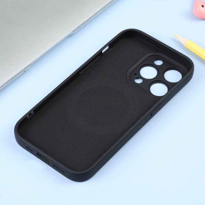 For iPhone 16 Pro Liquid Silicone Magsafe Phone Case(Black)